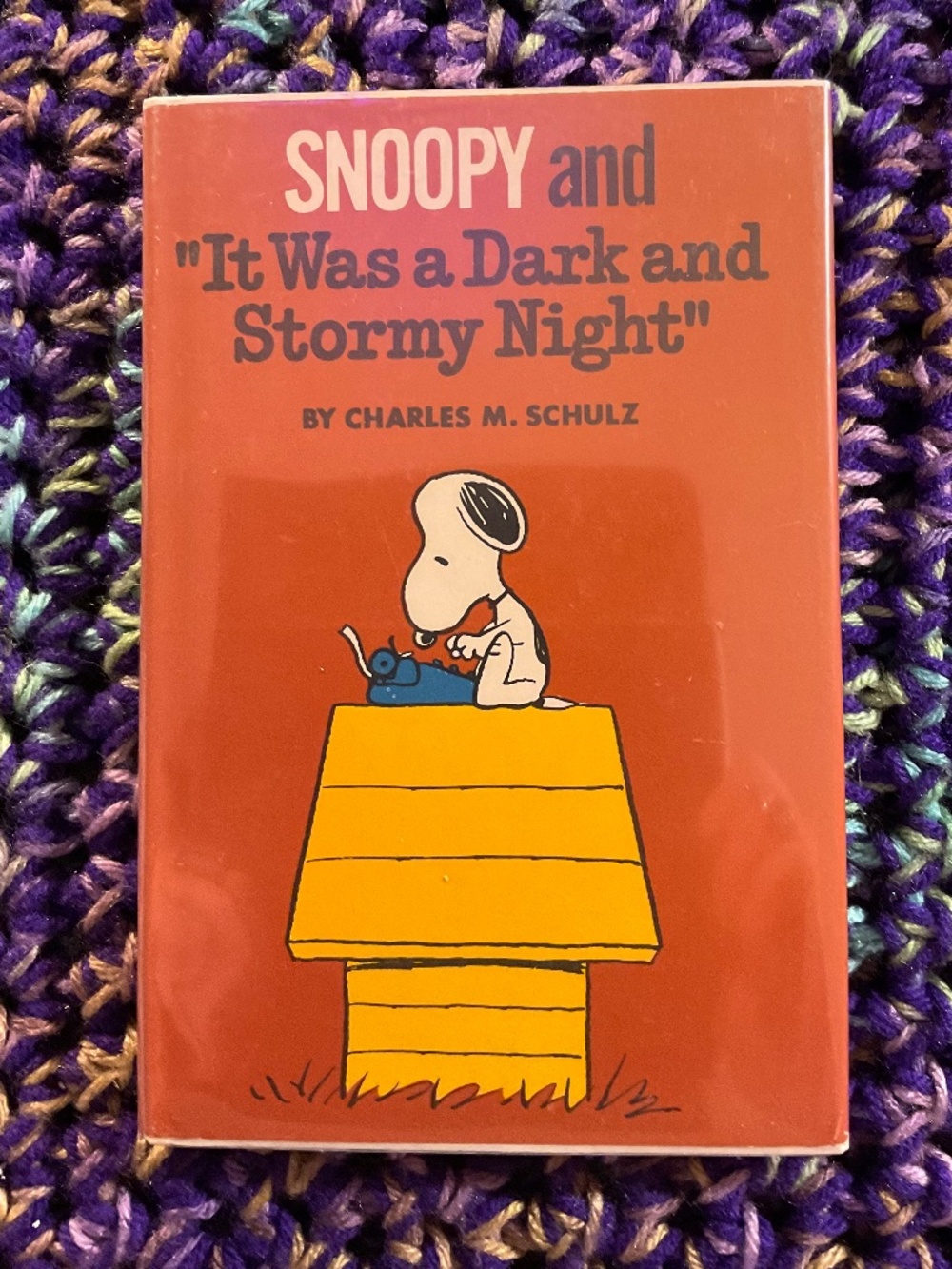 3 VTG-1971 Snoopy” it was a dark and stormy night” hardcover Schulz